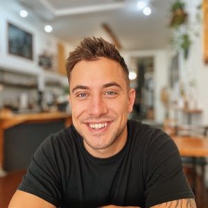 Meet your Posher, Tyler